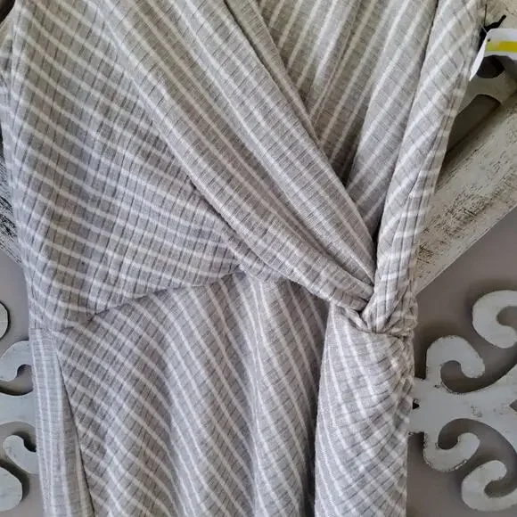 Bailey 44 Women's Sleeveless Faux Wrap Surplice Tiva Mini Dress in Linen & White - Picture 10 of 15